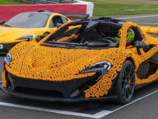 Копия McLaren P1 из деталей LEGO, фото: McLaren