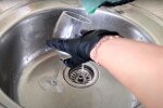 Як очистити скляний посуд. Фото: скрін youtube