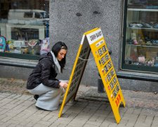 Курс на начало недели: доллар перескочил важную отметку