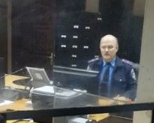 Київська міліція перевіряє скандальне відео зі своїм співробітником