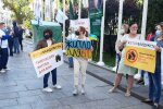 Разъяренные украинцы пришли к Зеленскому, требуют срочных действий: "Нас выгнали из дома"
