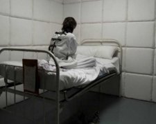 Морили голодом и обворововали: ужасы украинской психбольницы шокируют