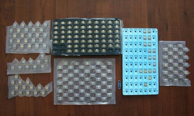 На Харьковщине задержали авто с микросхемами для ракет 