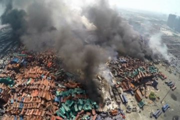 В китайском Тяньцзине вспыхнули новые пожары