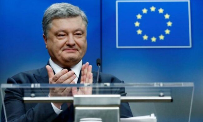 Порошенко поїде урочисто підписувати безвіз до Франції