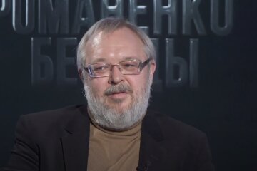 Андрей Ермолаев