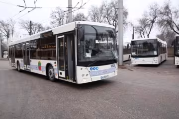 Мер Буряк дав добро: у Запоріжжі запустять новий автобусний маршрут, страждали роками