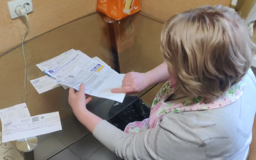 Счета за коммуналку. Фото: скрин youtube