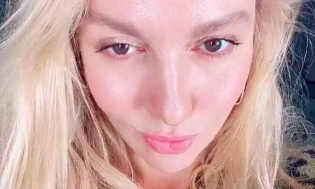 Оля Полякова, instagram.com/polyakovamusic/