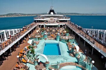 Лайнер MSC Magnifica, фото CruiseTips