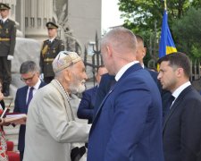 Порошенко кинув, а Зеленський дав нове життя: неймовірну людяність президента показали одним фото