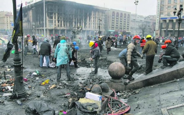 Тут гинули люди: українці обурені цинічним інцидентом на Майдані
