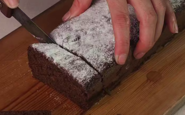 Пирог из варенья, кадр из видео