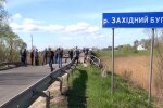 "Втомлений" міст змусив львів'ян намотувати кілометри: плюс сто на спідометрі