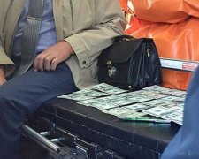 Високопосадовців Державної міграційної звинуватили в системній корупції (фото)