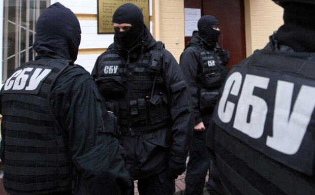 Украинка собирала информацию о ВСУ и передавала боевикам "ЛНР"