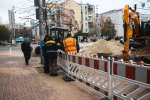 Кияни - у заручниках комунального безладу: мережі нічийні, "Київводоканал" краде люки, місто на межі