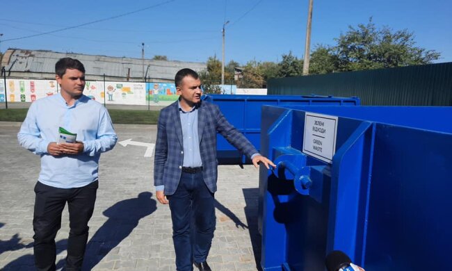 У Хмельницькому відкрили центр прийому відходів, фото khm.gov.ua