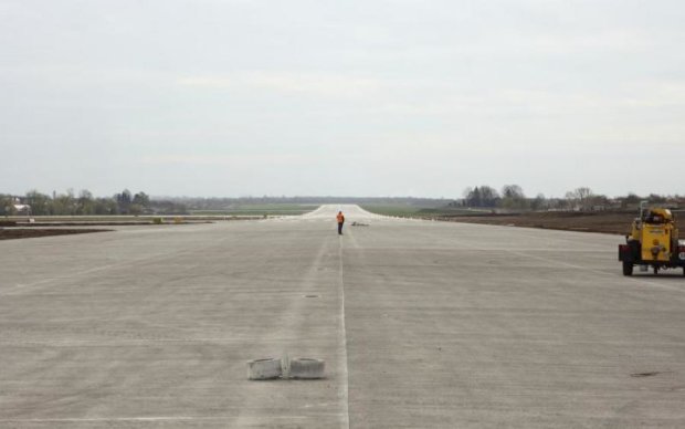 Питання будівництва "злітки" Одеського аеропорту може вирішитися найближчими днями - експерт
