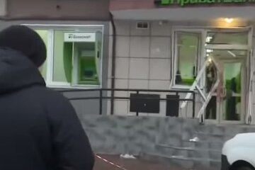 ПриватБанк под видом "акции" выманивал данные украинца по телефону: "Отключился и заблокировал"
