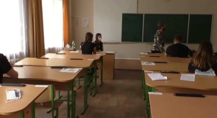 Школа, фото: скриншот из видео