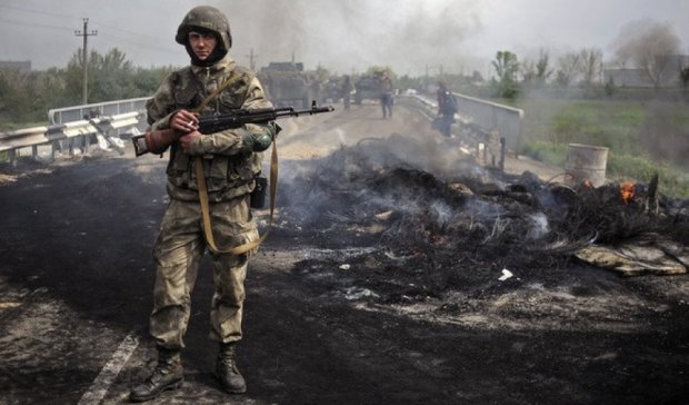 Сепаратисты вели огонь по украинским позициям 82 раза