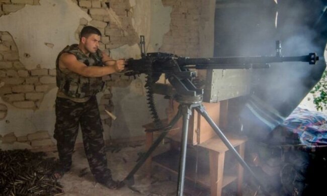 Окупанти активно готуються до наступу на Донбасі