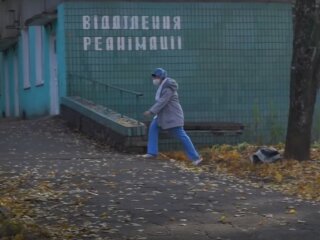 медик, скриншот из видео