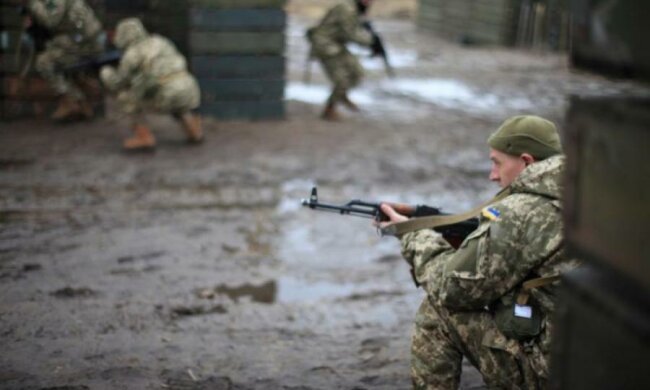 Поховали живим: як відреагували рідні на "смерть" бійця