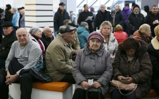 Нові пенсії, субсидії та кредити: що чекає на українців у квітні
