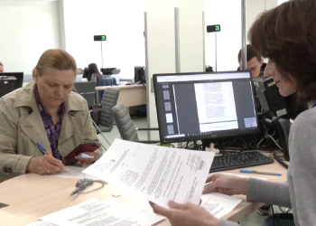 Допомога ВПО. Фото: скрін youtube