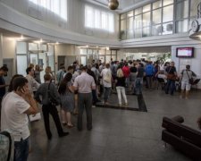 Головне за ніч: "золоті" зарплати та нові ціни для українців