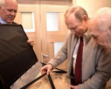 Ведмежа послуга: чому Росія вилетіла із G7
