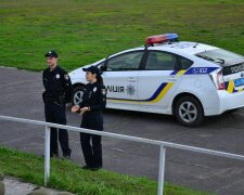 Привязали к дереву и пытали: под Харьковом схватили шайку извергов, нечеловеческая жестокость