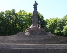 Власть не могла или не хотела обеспечить порядок в Каневе?