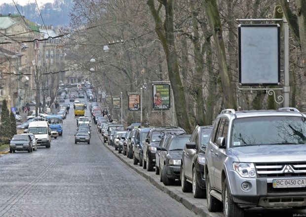 Стоп автохам: киевляне наказали наглого евробляхера, запомнит надолго