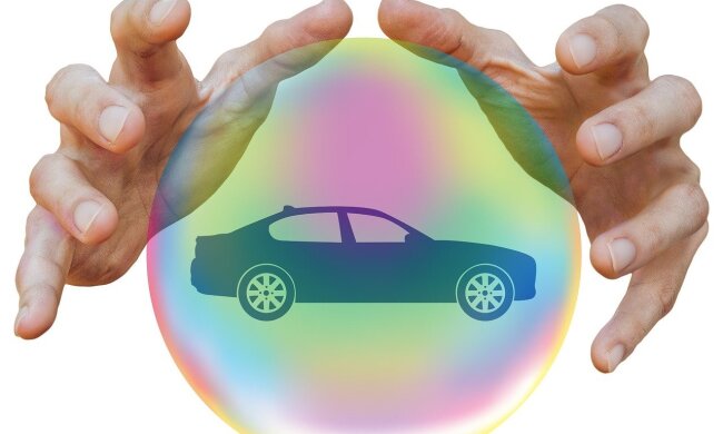 Скільки зараз коштує автостраховка в Києві?
