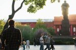 Українцям розповіли, скільки відпочиватимемо на Великдень і травневі: розклад "канікул"