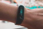 Xiaomi Mi Band 3 почали продавати за копійки