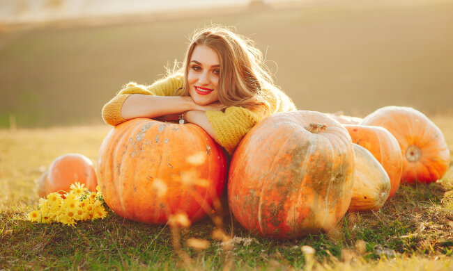 Привітання з Днем ангела Юлії: листівки і вірші