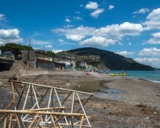 Главное за ночь: "фекальный бульон" в Крыму и ведущий-убийца