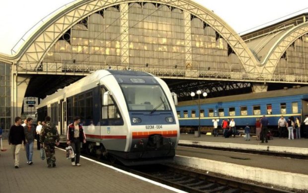 Українську залізницю модернізують китайці