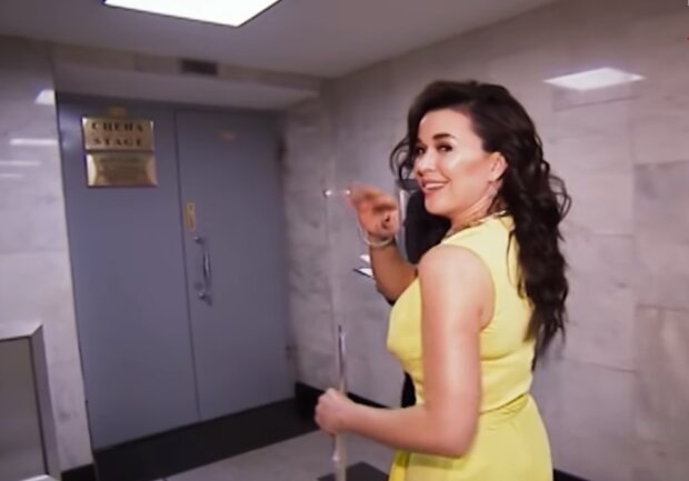 Анастасія Заворотнюк, скріншот з відео