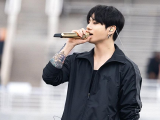 Чон Чонгук (Jungkook), фото из соцсетей группы BTS