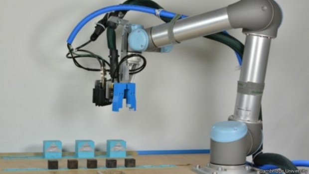 Вчені створили роботів, що саморозвиваються (відео)