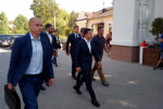 Зеленський відчитав губернатора Рівненщини Коваля на очах всієї України: "Припиніть це в найближчі дні"