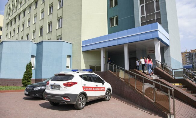 17 детей под капельницами: массовое отравление школьников огорошило Одессу, за дело взялись копы