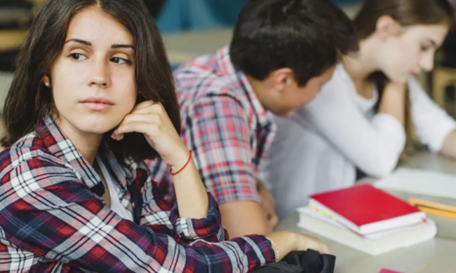 Экзамены, изображения из свободных источников