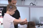 Маленький франківчанин з проблемами слуху схопився за ножиці - вперед до мрії