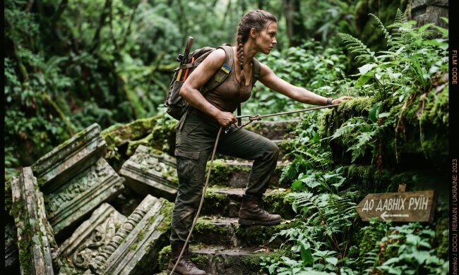 Лара Крофт Tomb Raider храм Атлантиди
